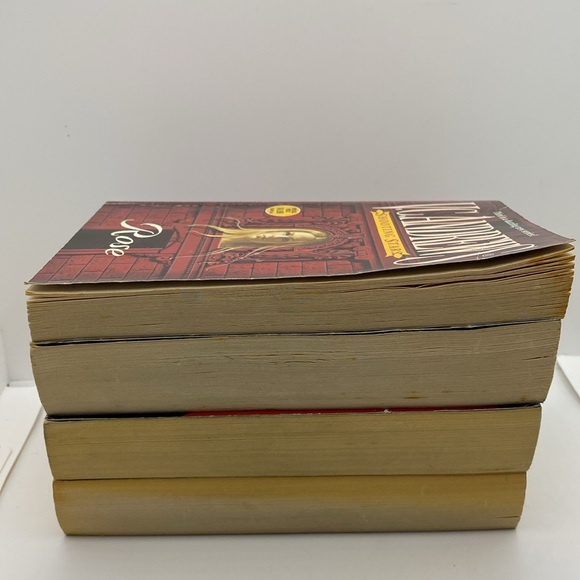 V.C. Andrews 4 Book Bundle Wicked Forest Falling Stars Rose Broken Wings Novels - Picture 11 of 14